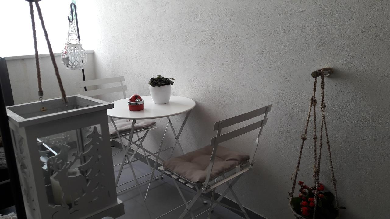 Two-Bedroom Apartment Split Level